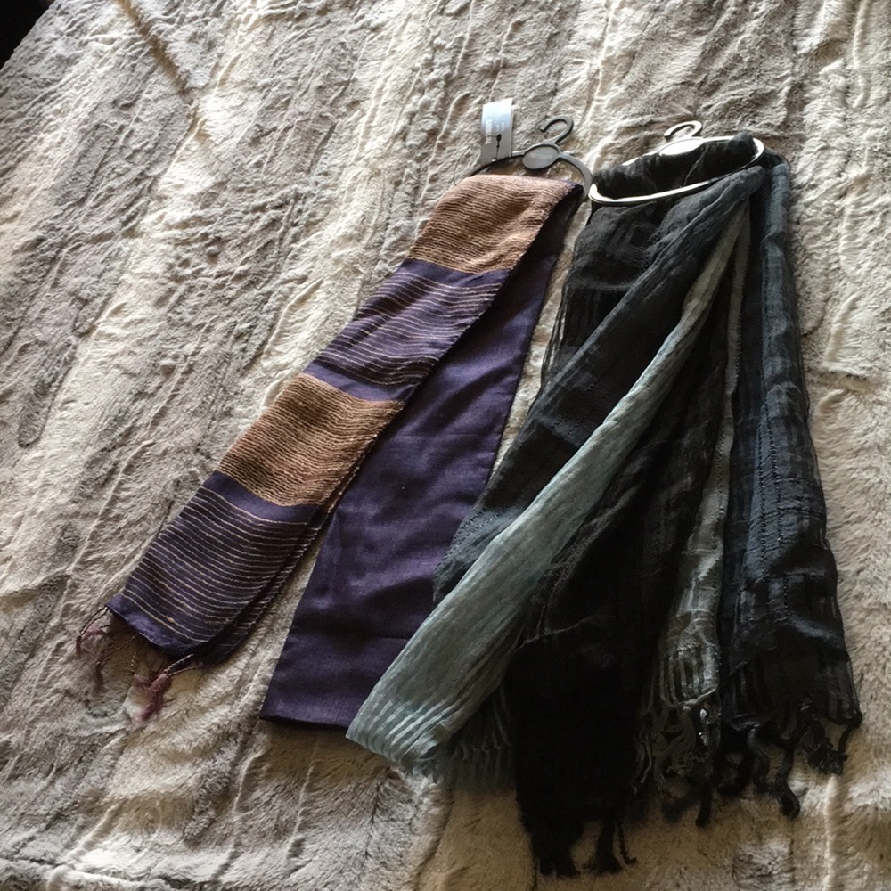 Pier One scarf with tags
